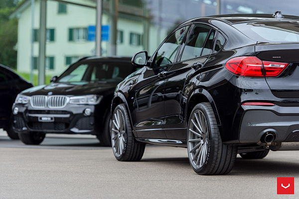 Фото дисков Vossen VFS-2 Глянцевый графит на BMW X4 (F26)