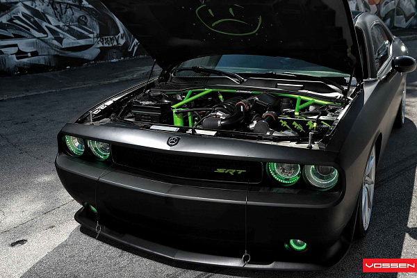 Dodge Challenger