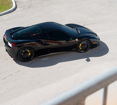 Фото дисков Anrky S3-X4 на Ferrari 488