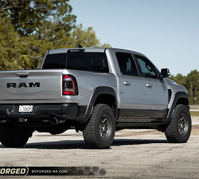 Фото дисков BC Forged TD01 на Ram 1500 V
