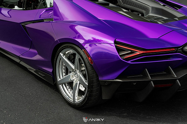 Фото дисков Anrky RS5.2 Полированный лак на Lamborghini Revuelto