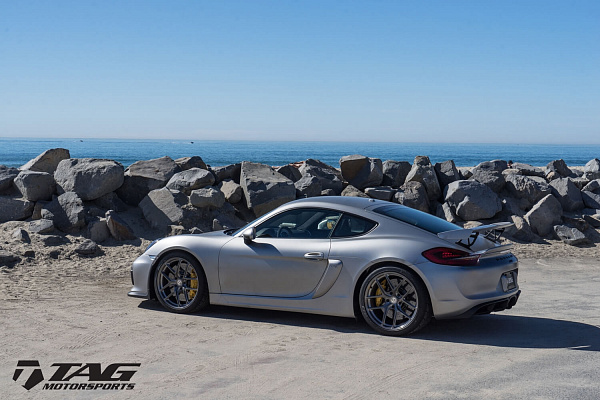 Фото дисков HRE R101 Lightweight Глянцевый тонированный лак на Porsche Cayman II