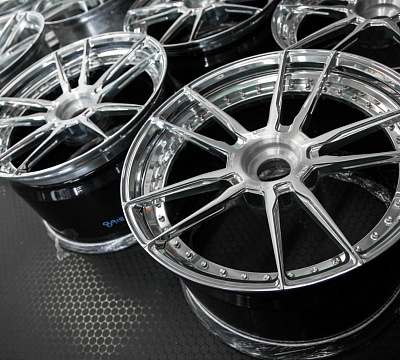 ADV.1 ADV5.2 M.V2 CS