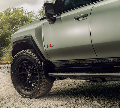 Фото дисков Vossen LC3-01 на GMC Hummer EV