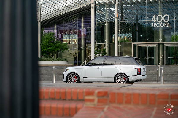 Фото дисков Vossen M-X3 Глянцевый тонированный лак на Land Rover Range Rover IV