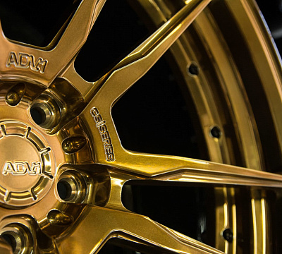 ADV.1 ADV5.2 M.V2 CS
