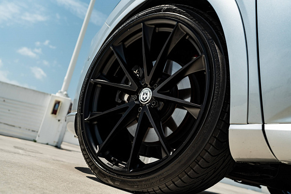 Фото дисков HRE P204 Черный сатин на Lexus RX V