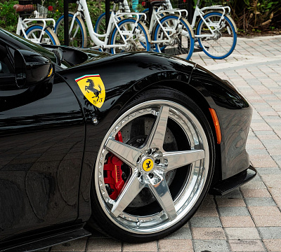 Фото дисков Anrky RS5.3 на Ferrari F8