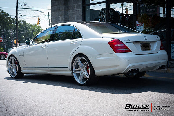 Фото дисков HRE P107 Глянцевый лак на Mercedes-Benz S-Class (W221)