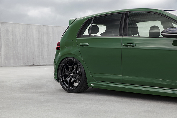 2019 Volkswagen Golf R