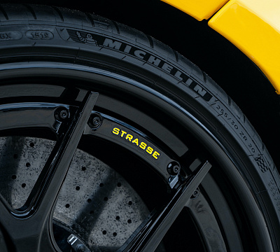 Фото дисков Strasse Wheels SM5R Deep Concave FS на McLaren 720S