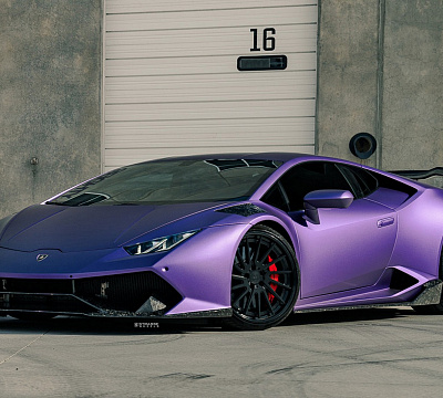 Фото дисков Strasse Wheels SV15T Deep Concave FS на Lamborghini Huracan