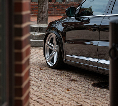Фото дисков Vossen VFS-5 на Volkswagen Tiguan I