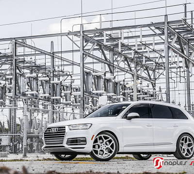 Фото дисков Vossen CG-205 на Audi Q7 (4M)