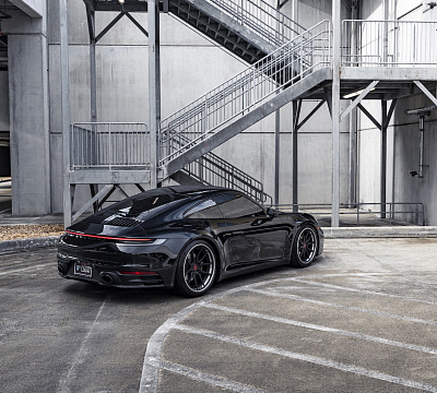 Фото дисков Strasse Wheels SV5 Deep Concave FS на Porsche 911 VIII
