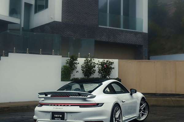 Фото дисков HRE S107SC Сатиновый лак на Porsche 911 VIII