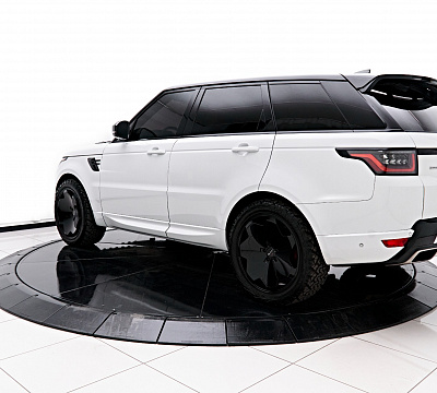 Фото дисков Giovanna Massis на Range Rover Sport II