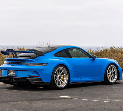 Фото дисков Strasse Wheels SV10 Deep Concave FS на Porsche 911 VIII