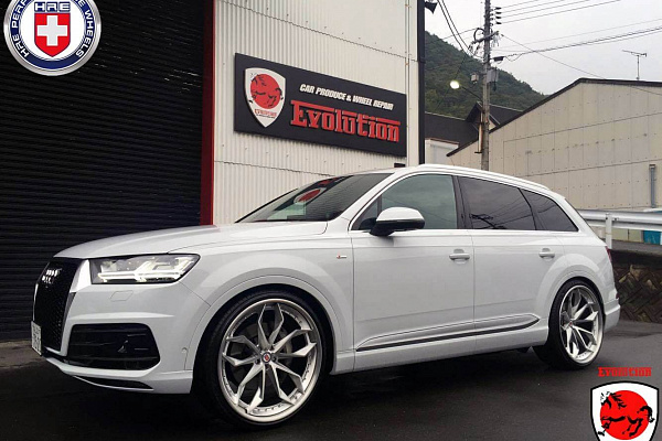 Фото дисков HRE S201 Глянцевый лак на Audi Q7 (4M)