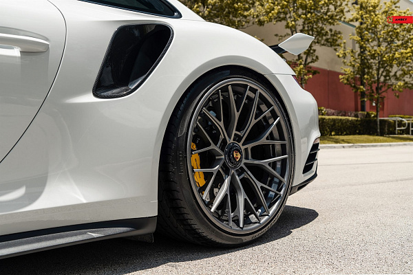 Фото дисков Anrky AN30 Сатиновый графит на Porsche 911 VII