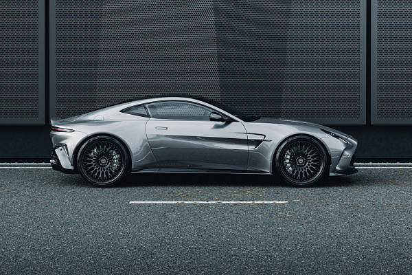 Фото дисков Brixton Forged TR20 Черный сатин на Aston Martin Vantage 4