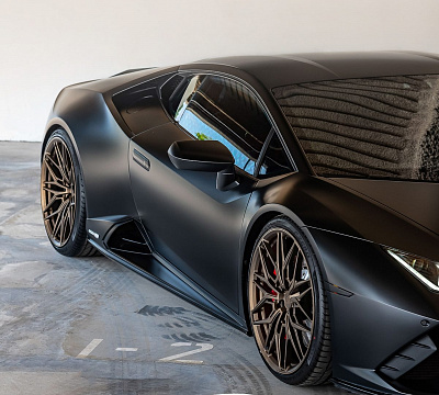 Фото дисков Anrky S1-X1 на Lamborghini Huracan