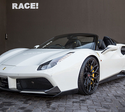 Фото дисков Vossen S17-01 на Ferrari 488