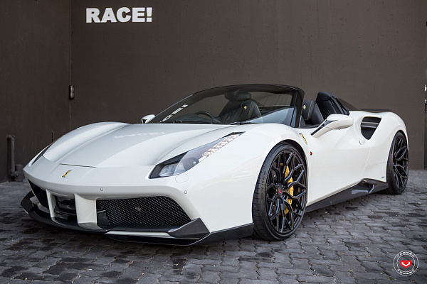 Фото дисков Vossen S17-01 Черный сатин на Ferrari 488