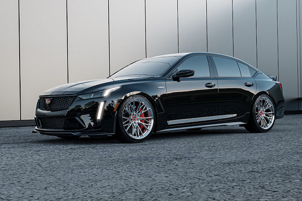 Фото дисков Rusch F11-R Полированный лак на Cadillac CT5