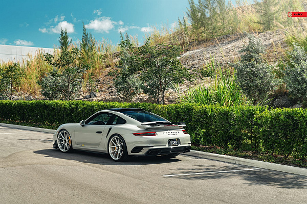 Фото дисков Anrky AN12 Глянцевый лак на Porsche 911 VII