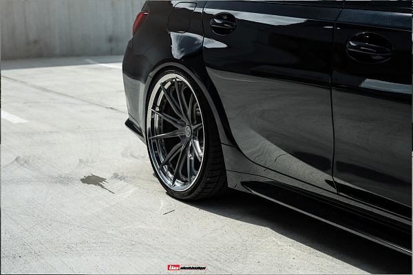 Фото дисков HRE S104SC Сатиновый темный лак на BMW 3/M3 (G2x/G80)