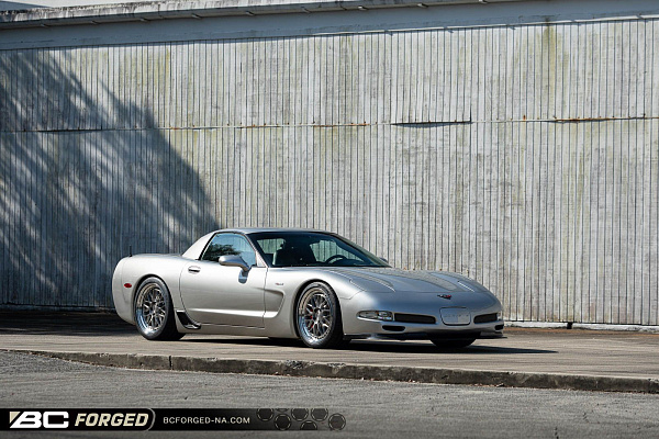 Фото дисков BC Forged LE81 // MLE81 Глянцевый тонированный лак на Chevrolet Corvette C5