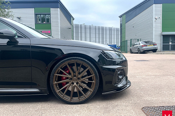 Фото дисков Vossen HF-4T Глянцевая бронза на Audi A/S/RS 4 (B9)