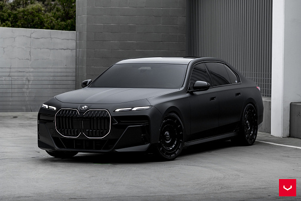Фото дисков Vossen HF-9 Черный глянец на BMW 7 (G70)