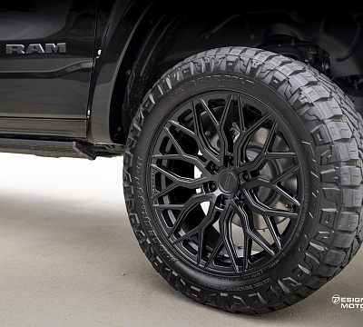 Фото дисков Vossen HF6-3 на Ram 1500 V