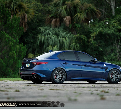 Фото дисков BC Forged HCA381 на Alfa Romeo Giulia II (952)