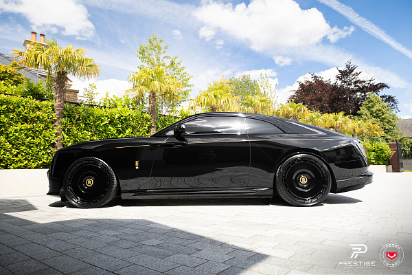 Фото дисков NOVITEC SP3 Черный глянец на Rolls-Royce Spectre