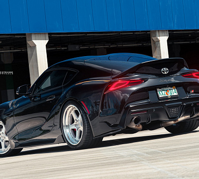 Фото дисков Strasse Wheels S5 Track на Toyota Supra A90
