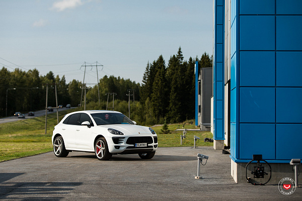 Фото дисков Vossen CG-201 Глянцевый лак на Porsche Macan I