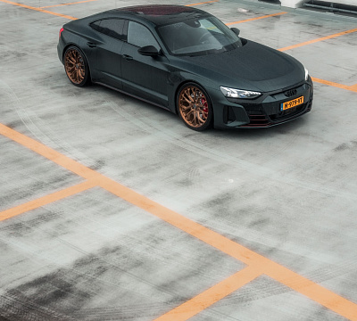 Фото дисков Brixton Forged PF10-RS на Audi E-tron GT