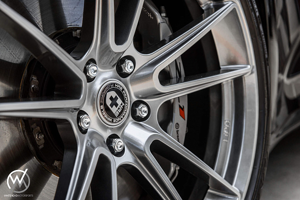 Фото дисков HRE FF04 Серебро на Chevrolet Camaro VI