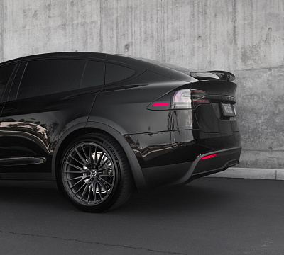 Фото дисков Brixton Forged PF20 R на Tesla Model X