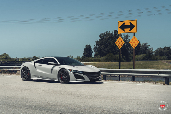 Фото дисков Vossen EVO-1R Глянцевый темный лак на Acura NSX II
