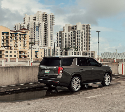 Фото дисков Vossen HF6-1 на Chevrolet Tahoe V