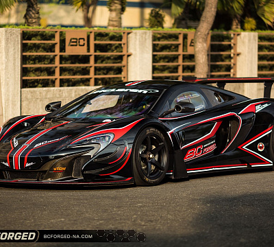 Фото дисков BC Forged RS45 на McLaren 650S