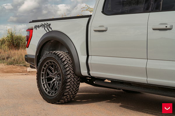 Фото дисков Vossen HFX-1 (6-Lug) Сатиновый графит на Ford F-150 XIV