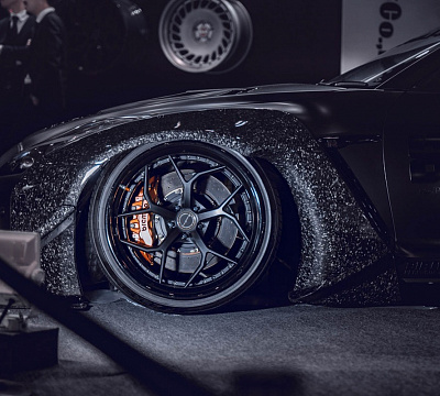 Фото дисков Brixton Forged PF5 на Nissan GT-R