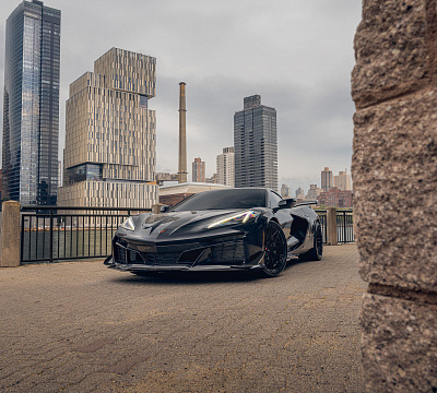 Фото дисков Vossen S21-02 на Chevrolet Corvette C8