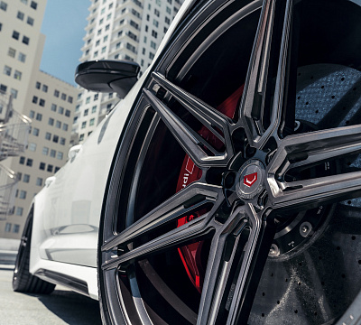 Фото дисков Vossen EVO-1R на Audi A/RS 6 (C8)