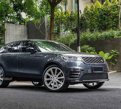 Фото дисков Vossen UV-2 на Land Rover Range Rover Velar